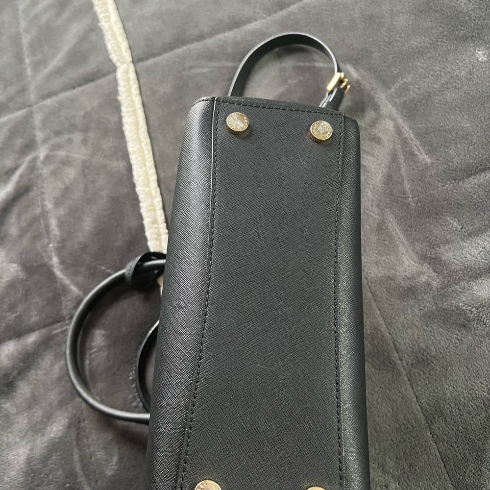 Michael Kors strap and handbag - Picture 4 of 5